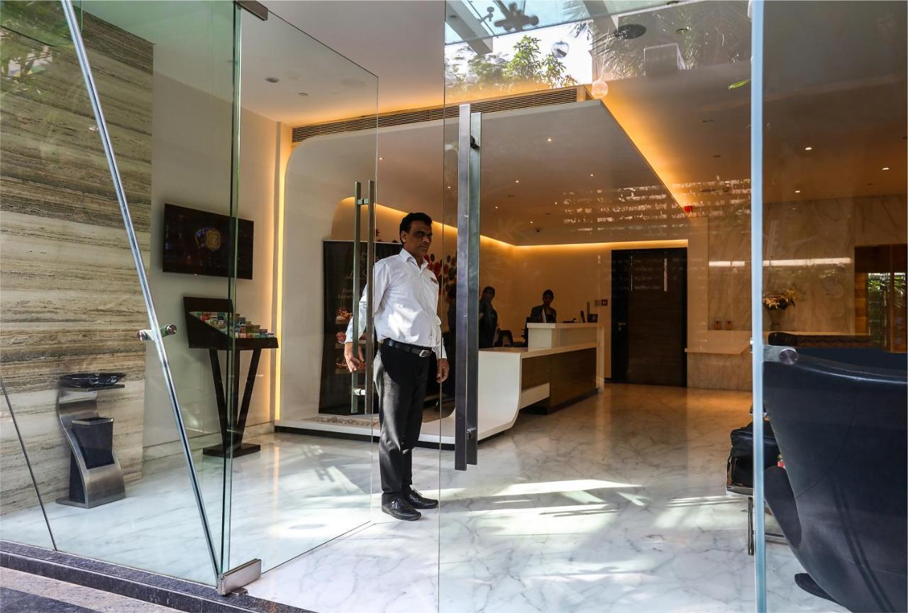 The Empresa Hotel Mumbai Exterior photo
