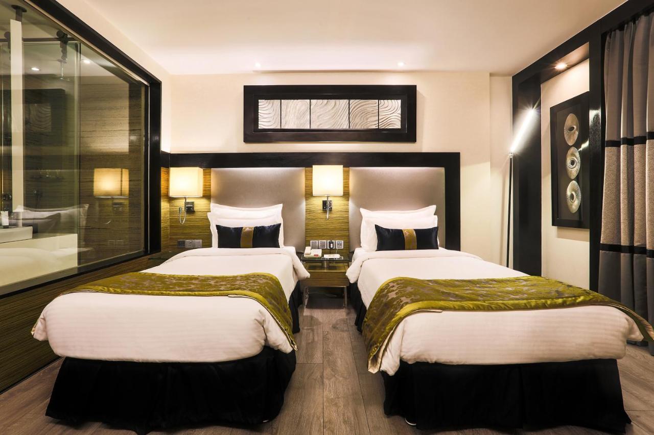 The Empresa Hotel Mumbai Exterior photo