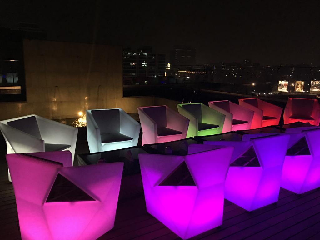 The Empresa Hotel Mumbai Exterior photo