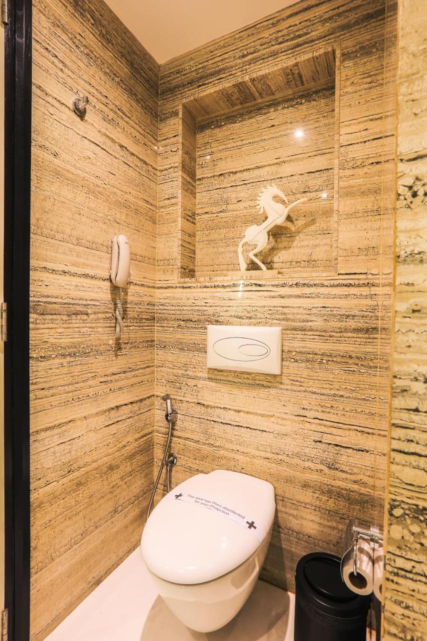 The Empresa Hotel Mumbai Exterior photo