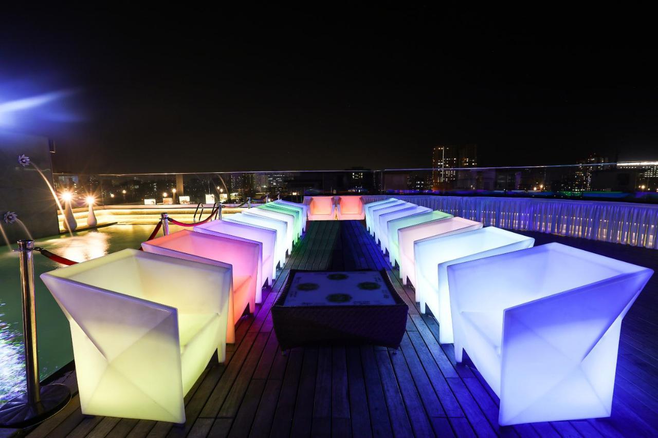The Empresa Hotel Mumbai Exterior photo